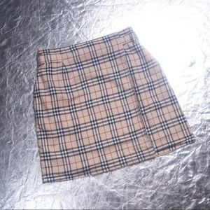Burberry Nova Check Reversible Miniskirt size 12/13